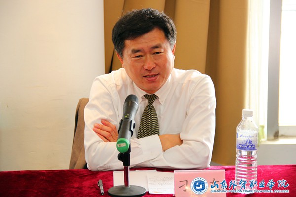 座谈会2.JPG